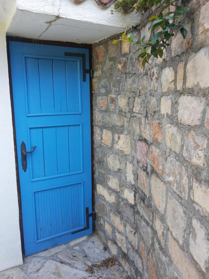 Sea-Side Old Stone Villa With A Private Garden Budva Exteriér fotografie