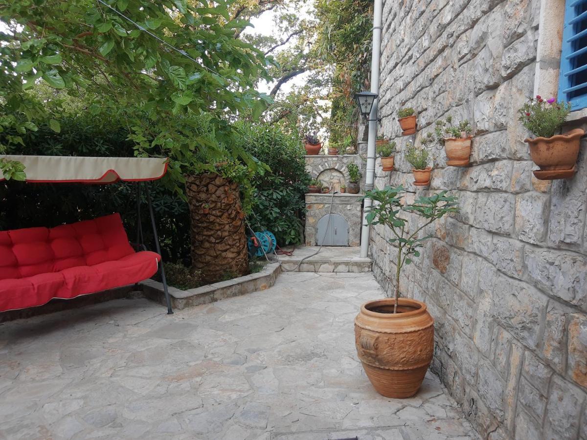 Sea-Side Old Stone Villa With A Private Garden Budva Exteriér fotografie