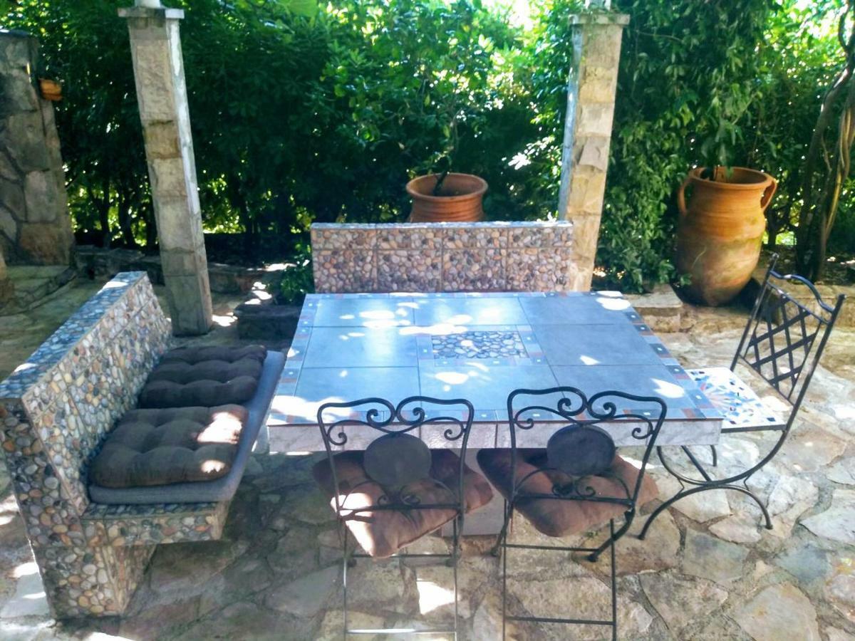 Sea-Side Old Stone Villa With A Private Garden Budva Exteriér fotografie